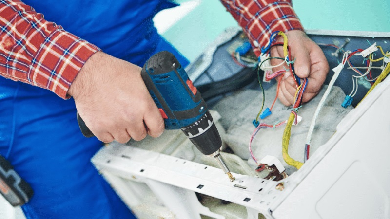 Gölmarmara İmmergas İmmergas çamaşır makinesi kart tamiri – Su almama arızası orijinal parça ile giderildi. - Teknik servis örneği
